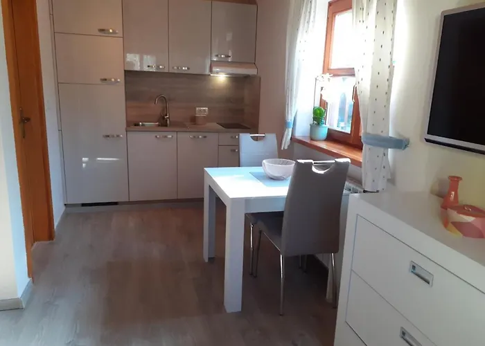 Ms Апартаменты *